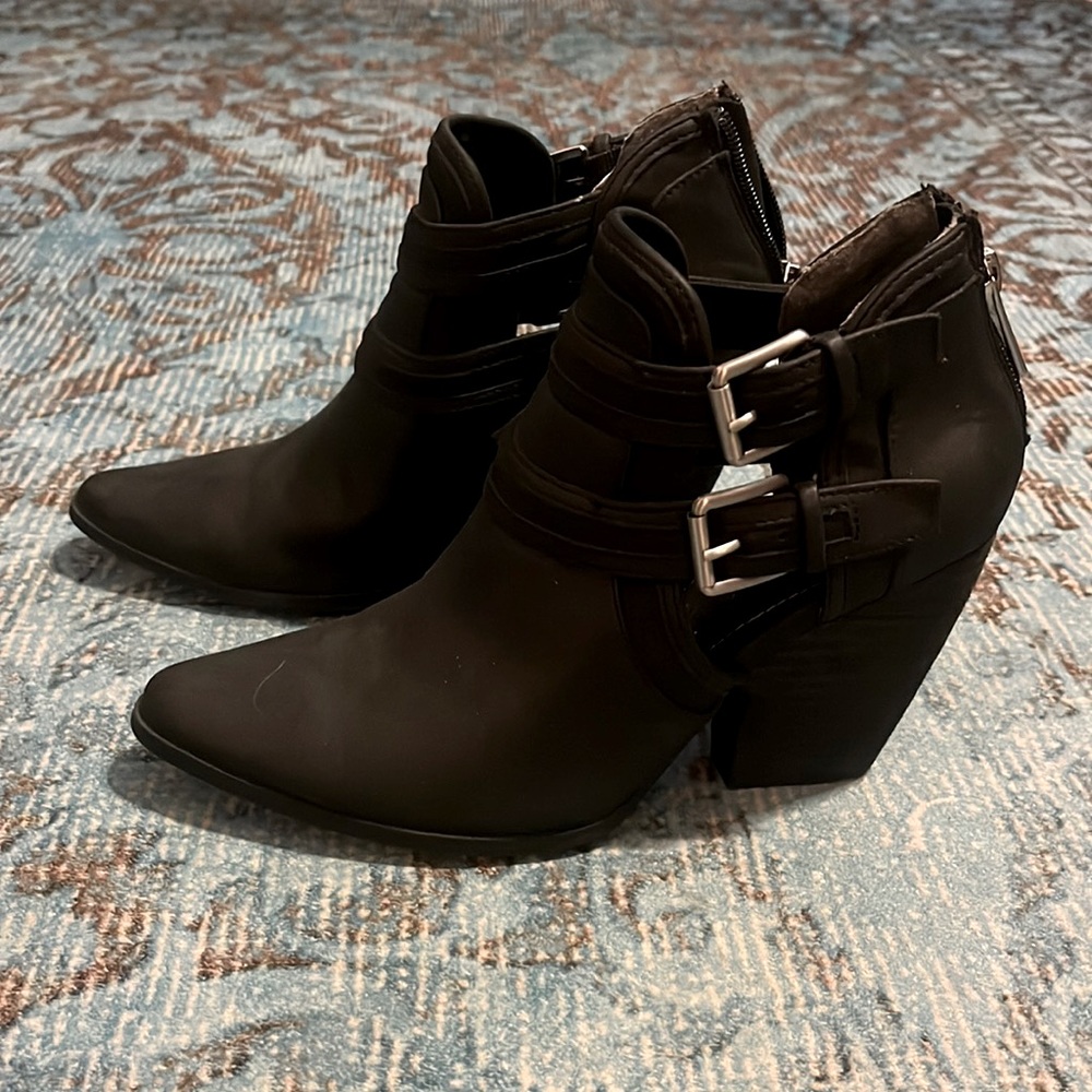 Charles David Ankle Boots